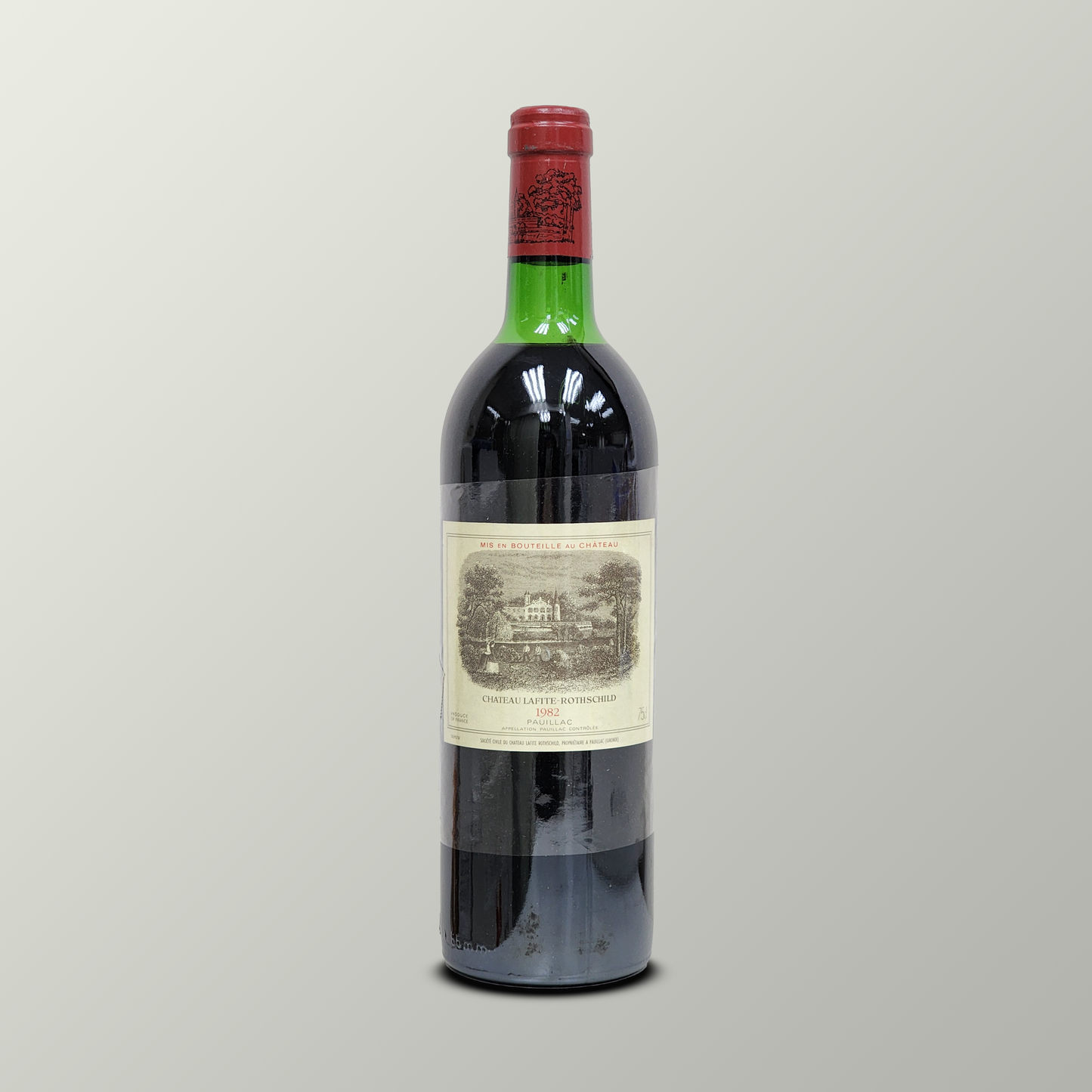 Chateau Lafite Rothschild 1982 (RP98)